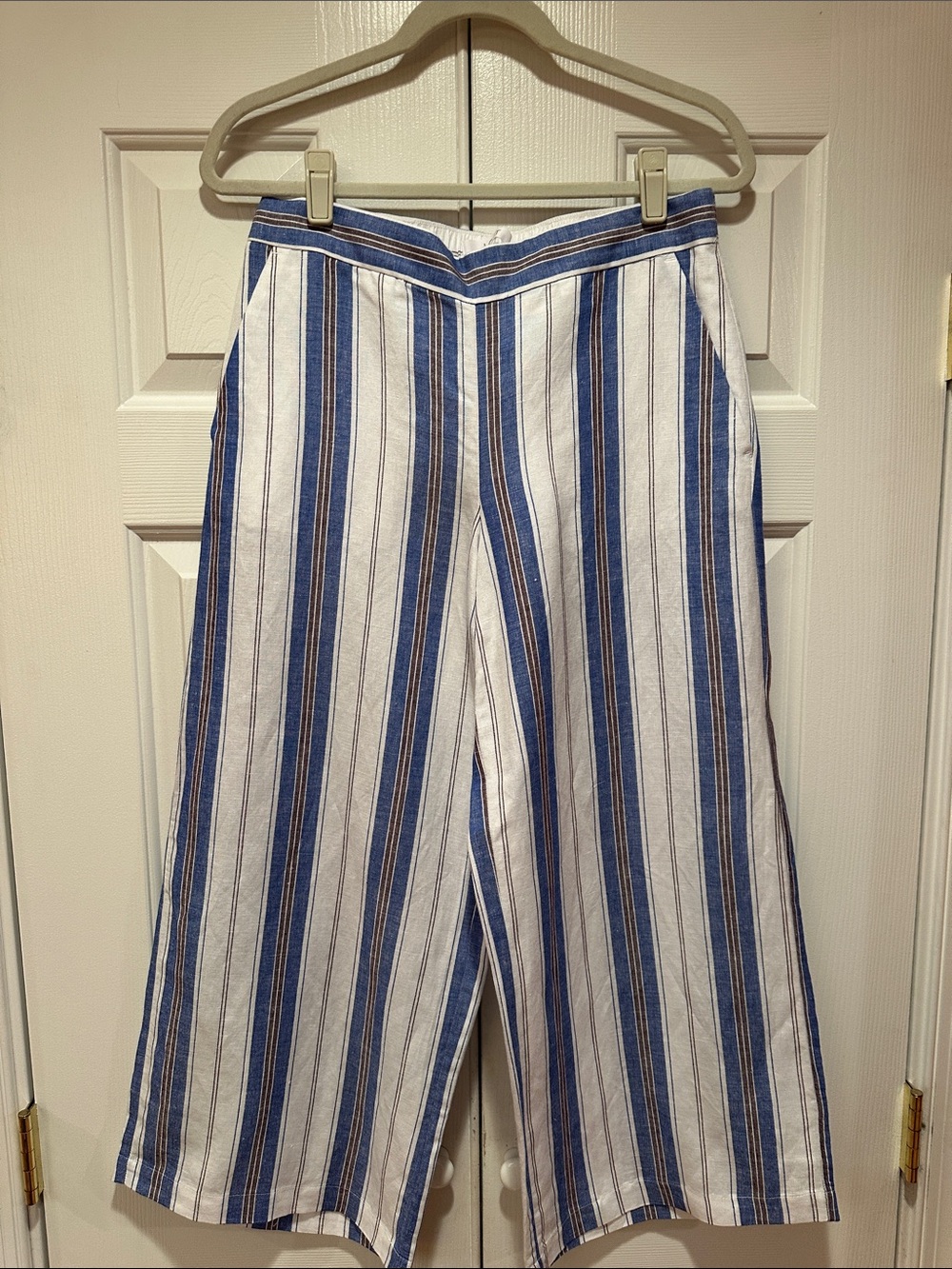 LOFT Blue and White Striped Wide-Leg Pants size Small